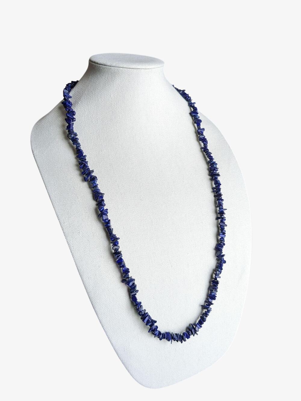 1980s Vintage Lapis Lazuli Chip Necklace